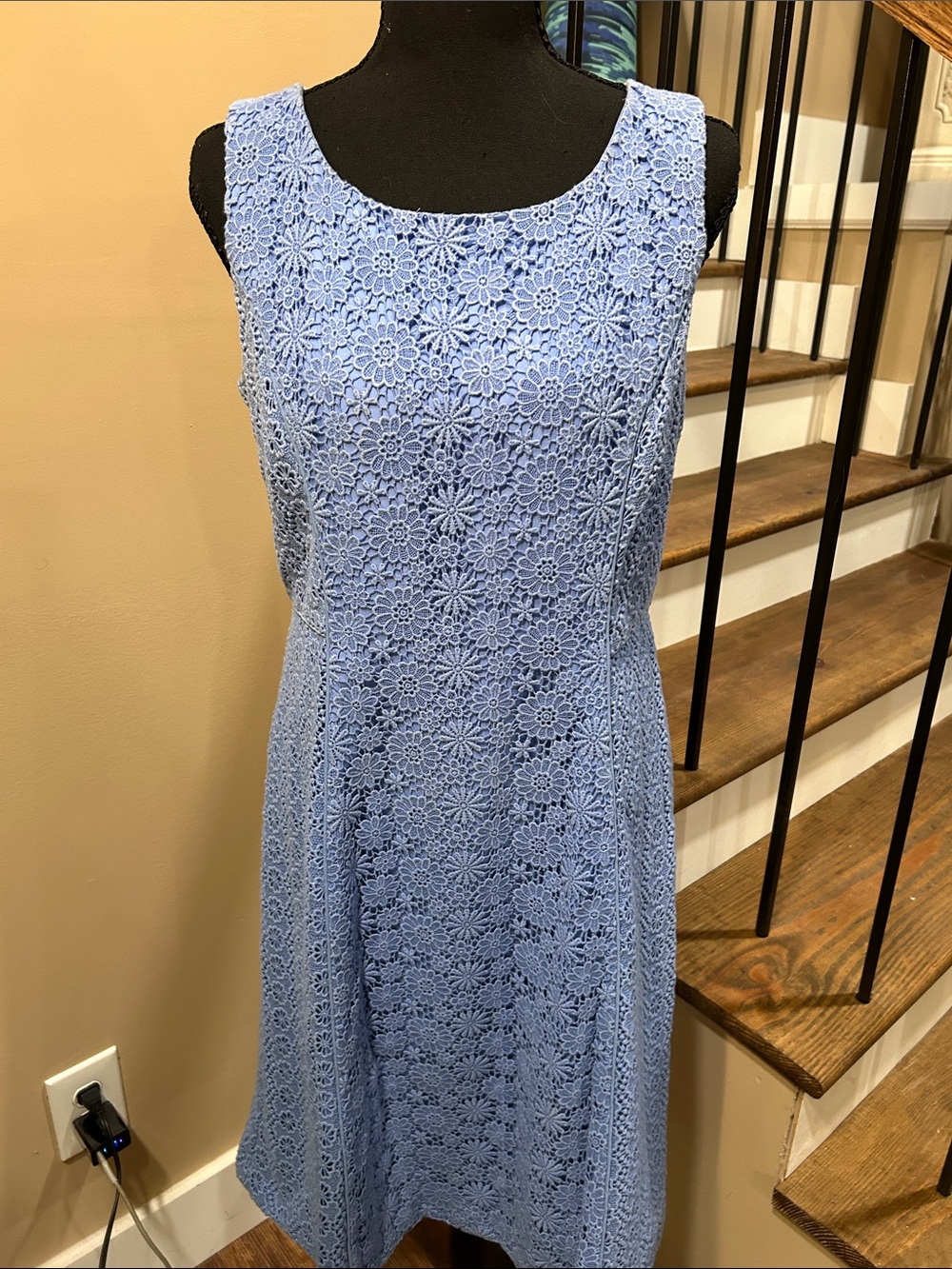 Talbots  4 Light Blue Floral lined floral eyelet  Midi Dress